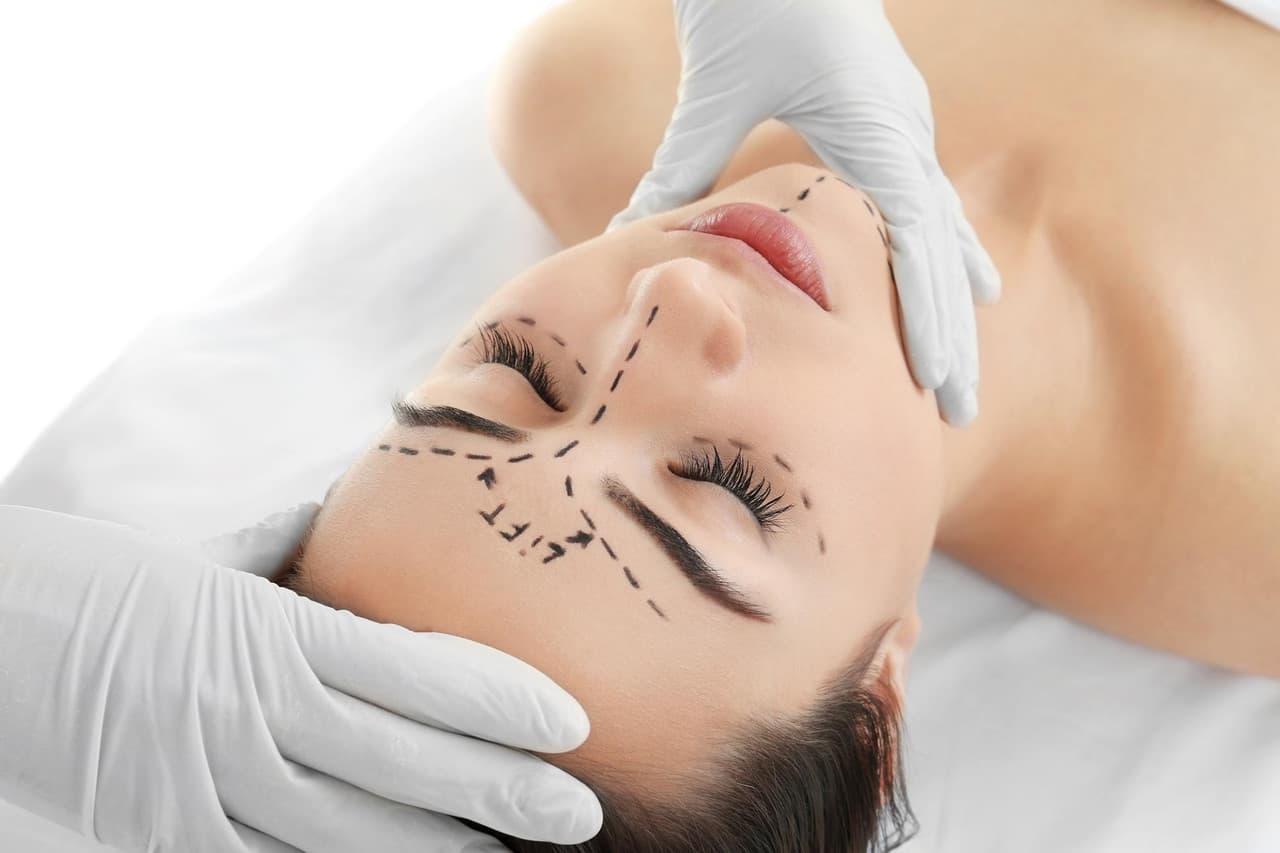 Edit Plastic Surgery Clinic 4